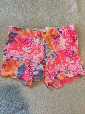 Lilly Pulitzer Neon Pink Floral Scallop Hem High-Waist Shorts
